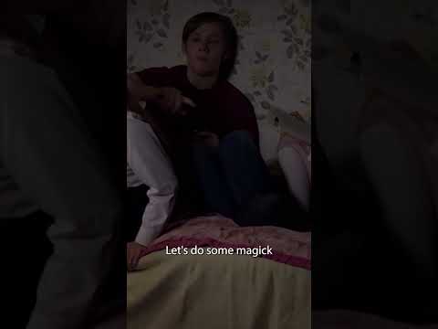 Casting A Spell To Fix Your Problems Check Florencepugh Maisiewilliams