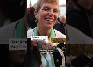  Israeli And Palestinian Mothers Walk Barefoot In Rome For Peace
