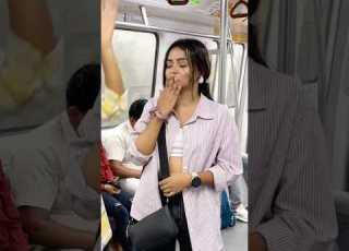 Raat Ke Shikari Trending