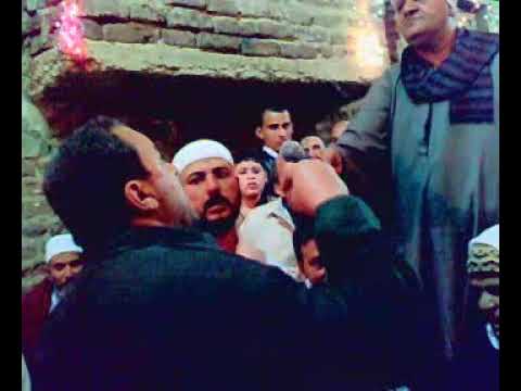 الشيخ جمعه البنا مع الشيخ عبد الرحمن عز الدين في بساط كرم الدين