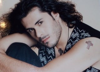  ΑΔΑΜ ΤΑ ΑΠΑΡΑΙΤΗΤΑ SOLO CD