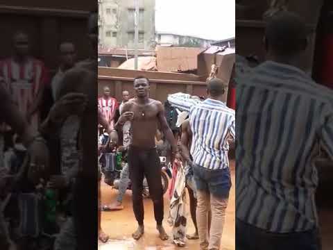 These Robbers Said Their Last Prayers Before They Burnt Alive In Onitsha Anambra State Today These Robbers Said Their Last Prayers Before They Burnt Alive In Onitsha Anambra State Today