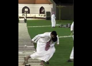  عبدالعزيز الحارثي علي الحارثي كاريزما3