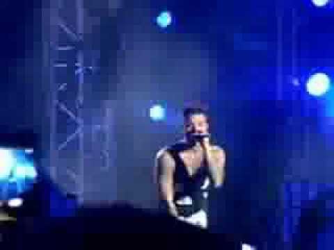 Fedez Alfonso Signorini Live MTV Awards 2013 Firenze Fedez Alfonso Signorini Live MTV Awards 2013 Firenze