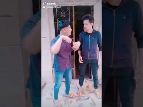 صحبي خلي بالك الطريق مليان افاعي