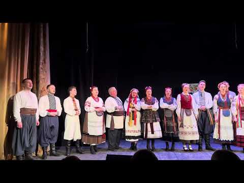 Мурашки по тілу від такого співу Це можна слухати вічно Фольклорний ансамбль Кралиця