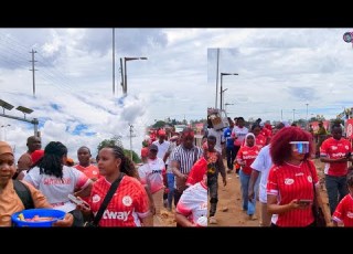MCHANA HUU SIMBA WAMETAPIKA HAKUNA PA KUPITA TENA WE NJOO UMEKULA KABISA MAANA BURUDANI NI KUBWA
