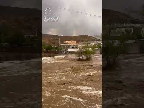 سيل وادي الماوين بللحمر 1 10 1447 الجمعة ماشاء الله تبارك الله