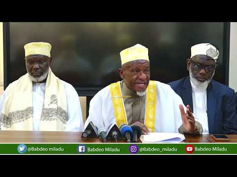 Die Vollständige Erklärung Der Einheit Der Islamischen Stipendien In Kitima Befindet Sich Im Zent