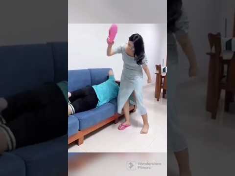 ضربت زوجها بالشبشب امام امه Shorts