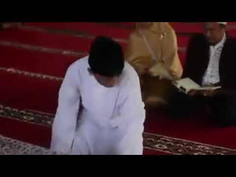 يا حامل القرآن قد خصك الرحمن