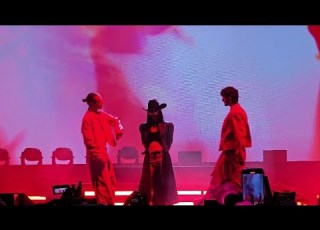  JENNIE FILTER LIVE PERFORMANCE AT COACHELLA WEEK 2 4K FAMCAM