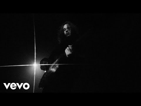 Eddie Benjamin KISS ME Official Music Video