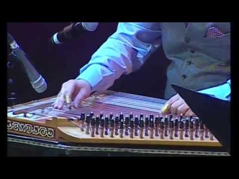 Furat Qaddouri Iraqi Maqam فرات قدوري ومقام الامي كلي يا حلو Furat Qaddouri Iraqi Maqam فرات قدوري ومقام الامي كلي يا حلو