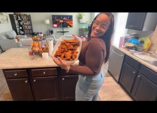Come Cook Dinner With Me Fried Chicken And Homemade Fried Potato Wedges