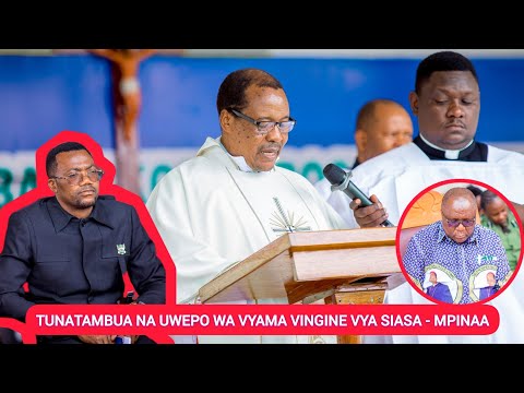 UTACHEKA UTANI WA PADRE KITIMA AKIWAITA VIONGOZI MBALIMBALI KUMPA ZAWADI ASKOFU PROSPER LYIMO