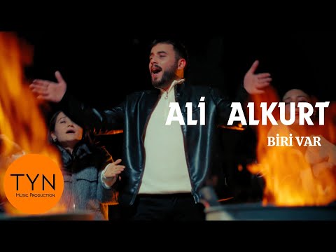 Ali Alkurt Bizi Bu Hallere Koyan Biri Var