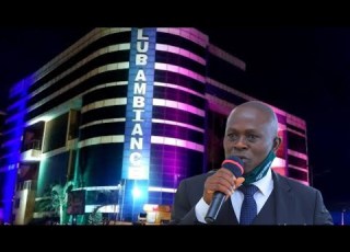 Negatako Mumbozzi Ya Kiyimba Owa Ambiance