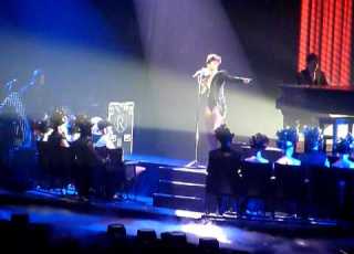  Rihanna Unfaithful Stupid In Love Live The O2 Arena London 11 05 10