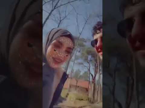 بنت تمص لحبيبها في الغابة