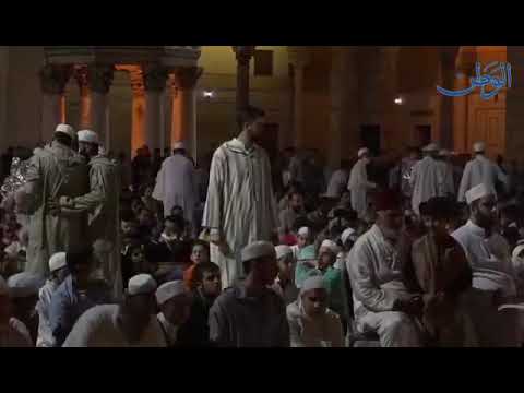 لو كان لي قلبان عشت بواحد المنشد الدمشقي منصور زعيتر الجامع الأموي بدمشق