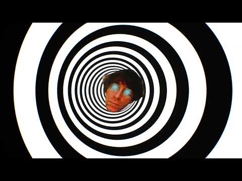 KIM Lola Can Tease You