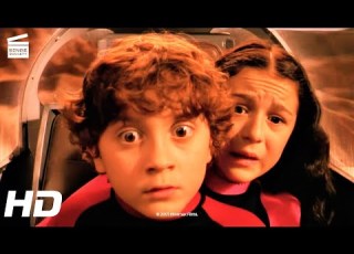  Spy Kids Stealing Uncle Machete S High Speed Plane