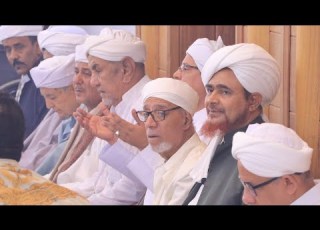  قصيدة يا علي ماتوا اللي مانباهم يموتون ماتوا اللي بقاهم ميت الدين يحيون المنشد عمر عيدروس بن شهاب