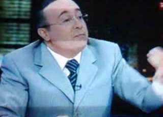  سلمان رشدى صاحب الآيات الشيطانية