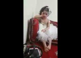  ههههه هرباتوليا هد لبعلوكا بغا نتزوج بيه عيطي ليه يجي عندي