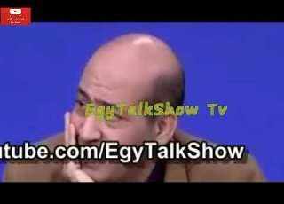 متصل يحرج المخرج مجدى احمد على ترضى ا مراتك عالسرير بقميص النوم فى فيلم