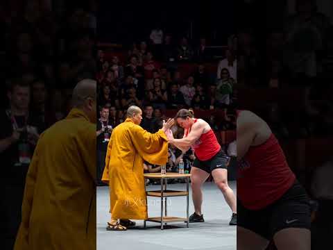 Shaolin Monk Has An Iron Body He Is Not Afraid Of Any Blows Fight Shaolin Kungfu