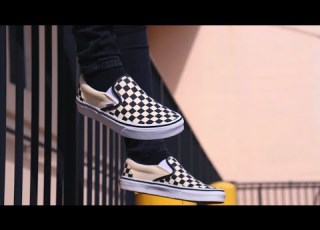  VANS CHECKERED SLIP ON REVIEW ON FEET