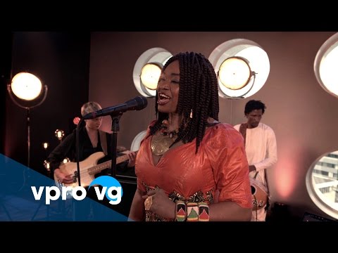Oumou Sangaré Mali Niale Live TivoliVredenburg Utrecht