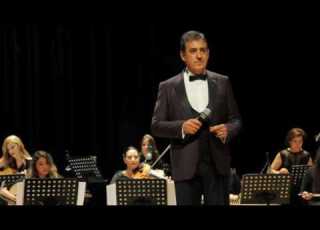 Faruk SALGAR Yüzündür Cihân ı Münevver Eden Yine Bir Gülnihal RAST R G