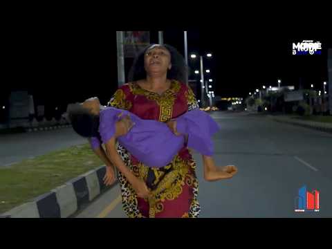 MAMA KAGOMA NDUGU KUZIKA MAITI YA BINTI YAKE KISA ANAIFANYIA MAOMBI MPAKA IFUFUKE HII ITAKUSAHANGAZA