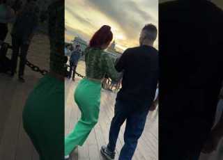 החיים במוסקבה רוסיה בחורה רוסייה יפה ריקוד מוזיקה בחורה רוסיה אהבה ויראלי טרנד