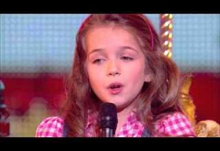 Erza 8 Years Old Sings La Vie En Rose By Edith Piaf Final 2014 France S Got Talent 2014