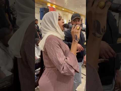 مروة الدولية تتباكى لي نحنا البيمرق مننا بنترس الباب بي وراه اغاني سودانية Sudanese Music