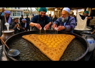  WORLD RECORD The Largest Bolani From The Heart Of Kabul Haji Sher Agha S Famous Bolani
