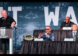  UFC 205 Conor McGregor Shuts Down Jeremy Stephens