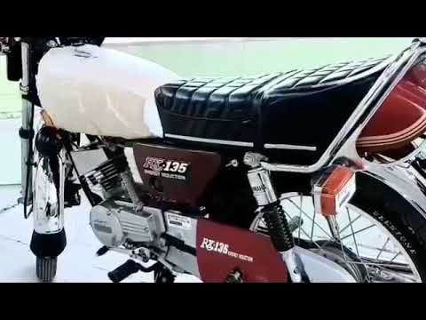 يسلملي القميس الاحمر لون خدودك ع لونو