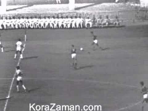 رغم اصابته و رجله المربوطة محمود الخطيب يراوغ الجميع و يحرز هدف جميل في شباك الأوليمبي