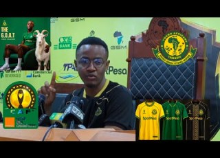 ALLY KAMWE ACHEKELEA JEZI MPYA ZA YANGA KUFURU MPYA YANGA DAY MZABUNI KUTOKA PARIS