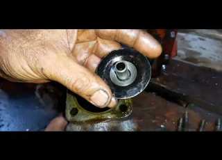 Fixing The Problem Of Oil Leaking From The Control Valve Into The Air Filter On An Atlas Copco XA160
