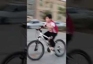 وقتی فازت میگیره خنده طنز دوچرخه پرش خنده دار فلاح فان کلیپ طنز Fun باحال