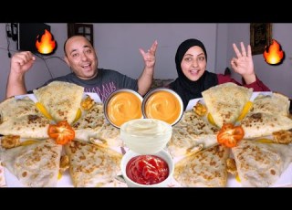  تحدى اكل كريب كميه كبيره مع اطعم صوصات وضحك السنين إلى تقدر تاكله تربح ثمنه