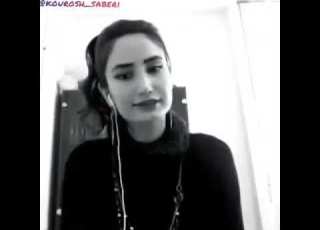 این دختر خوش صدا مستانه نوه دختری بانوی آواز ایران زنده یاد مرضیه می باشد