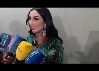 في ختام المهرجان المتوسطي بالناظور دنيا بطمة تكشف عن جديدها أمام وسائل الإعلام