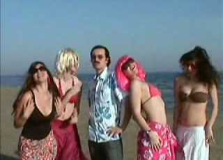  Gunther And The Sunshine Girls Parody By Supagro